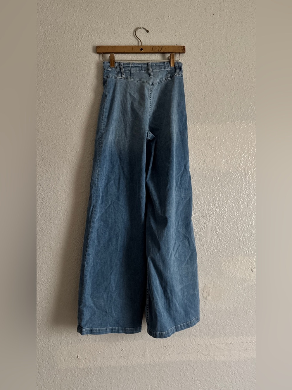 Free People We The Free Libre Wide Leg Jeans in Goodie Goodie Wash - Picture 5 of 6